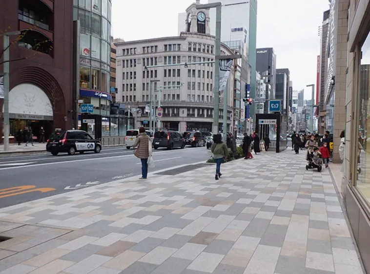 歩道舗装（東京都中央区）